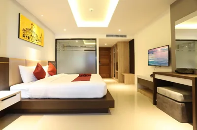 발코니 딸린 디럭스 트윈 또는 더블룸(전망 없음) — Paripas Patong Resort